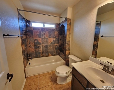 11423 Sea Gull Ct - Photo Thumbnail 32