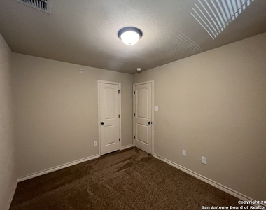 6411 Marcel Way - Photo Thumbnail 19