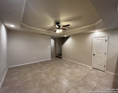 6411 Marcel Way - Photo Thumbnail 3