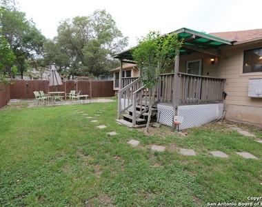 8810 Lost Arbor Cir - Photo Thumbnail 23