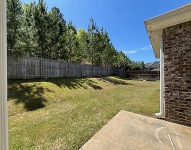 715 Spotswood Drive - Photo Thumbnail 29