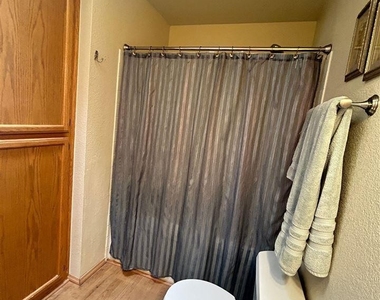 2783 W 29 Ln - Photo Thumbnail 21