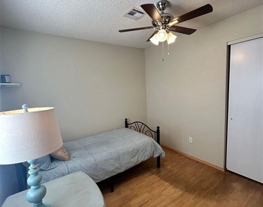 2783 W 29 Ln - Photo Thumbnail 23