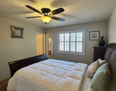 2783 W 29 Ln - Photo Thumbnail 14