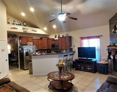 5333 Isaias Avalos Lane - Photo Thumbnail 20