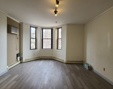 4905 Park Ave - Photo Thumbnail 5