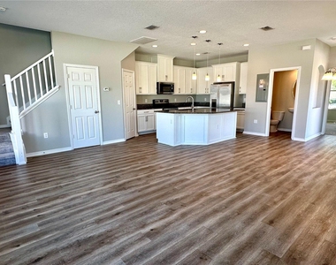 15579 Blackbead Street - Photo Thumbnail 3