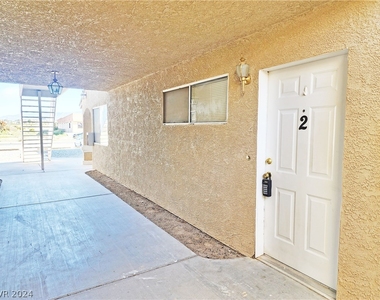 2321 E Calvada Boulevard - Photo Thumbnail 1