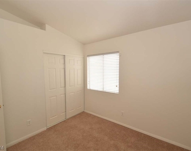 4813 Lupita Court - Photo Thumbnail 26