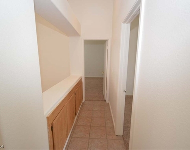 4813 Lupita Court - Photo Thumbnail 21