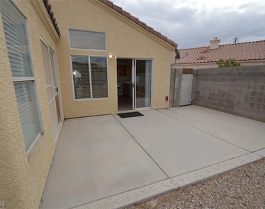 4813 Lupita Court - Photo Thumbnail 36