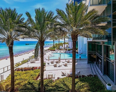 17121 Collins Ave - Photo Thumbnail 51