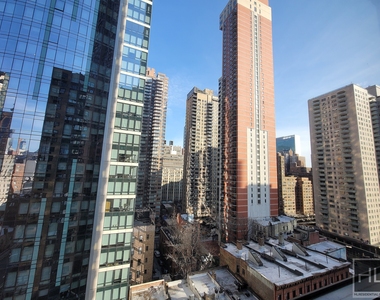 East 39th Street - Photo Thumbnail 18