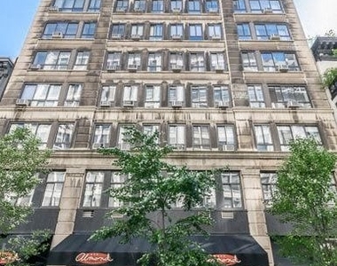 13 East 22nd Street - Photo Thumbnail 5