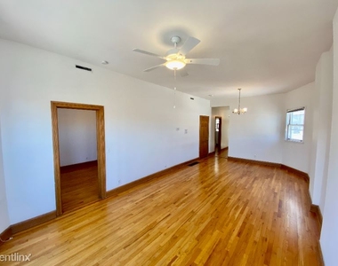 3034 N Racine Ave 3 - Photo Thumbnail 2