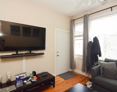 3817 N. Fremont, Unit R-5 - Photo Thumbnail 8