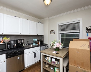 2149 N. Fremont, Unit N-4 - Photo Thumbnail 1