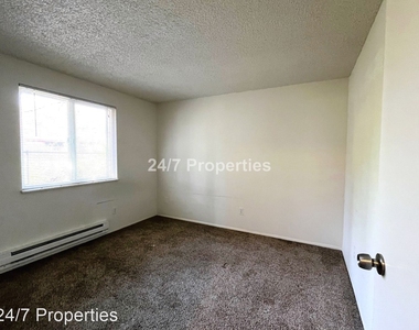 6421 Se 52nd Ave. - Photo Thumbnail 12