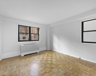 141 East 33rd Street - Photo Thumbnail 6