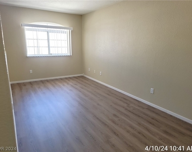 7509 Jockey Avenue - Photo Thumbnail 17