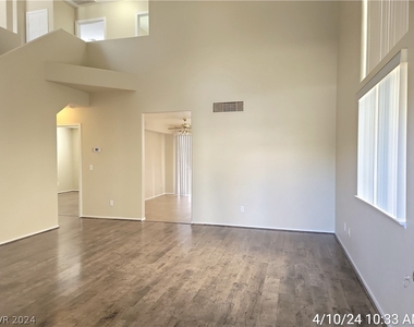 7509 Jockey Avenue - Photo Thumbnail 2