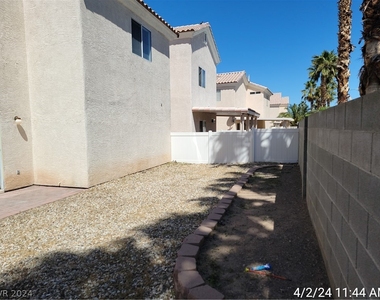 5896 Gentleslope Street - Photo Thumbnail 28