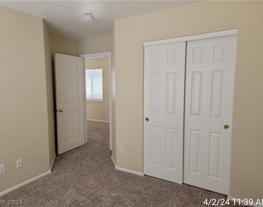 5896 Gentleslope Street - Photo Thumbnail 22