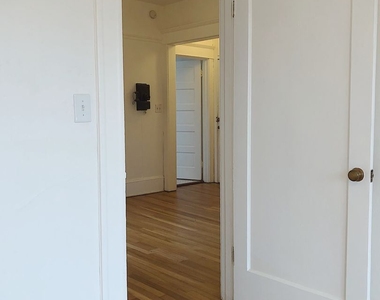 2190 W Burnside, #302 - Photo Thumbnail 1