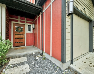 1409 Sanchez St - Photo Thumbnail 1