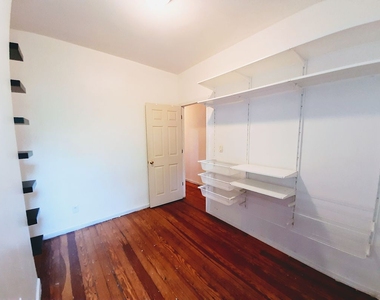 377 Sumpter Street - Photo Thumbnail 7