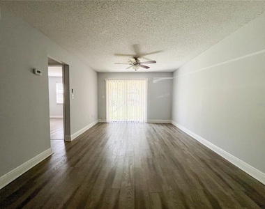 5040 Terrace Palms Circle - Photo Thumbnail 9