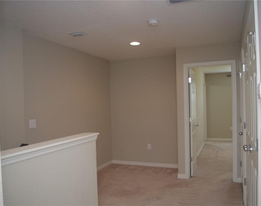 7089 Towne Lake Road - Photo Thumbnail 8