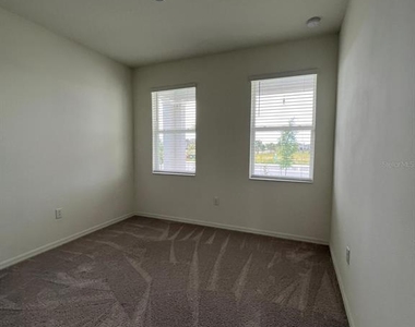 9035 Norley Court - Photo Thumbnail 12