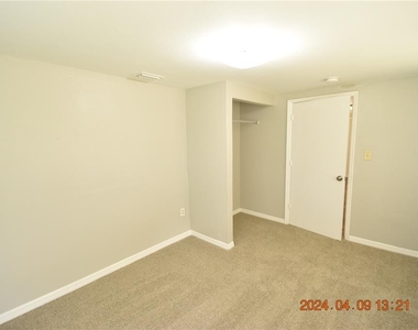 1127 Sycamore Street - Photo Thumbnail 29