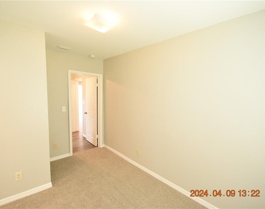 1127 Sycamore Street - Photo Thumbnail 32