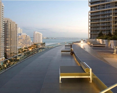 465 Brickell Ave - Photo Thumbnail 29