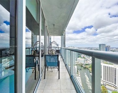 475 Brickell Ave - Photo Thumbnail 31