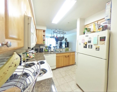 2056 Alta Meadows Ln - Photo Thumbnail 4