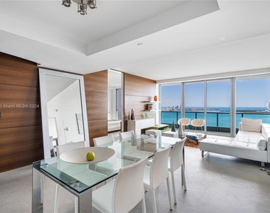 1331 Brickell Bay Dr - Photo Thumbnail 2