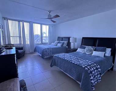 3505 S Ocean Dr - Photo Thumbnail 13