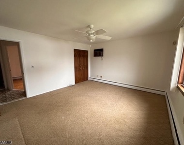 77 Kern Pl - Photo Thumbnail 11