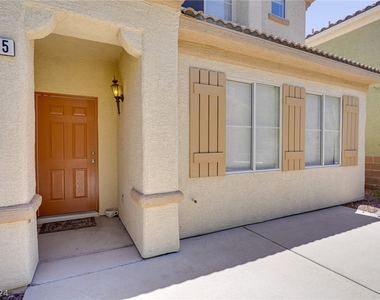 1365 Paseo Granada Street - Photo Thumbnail 7