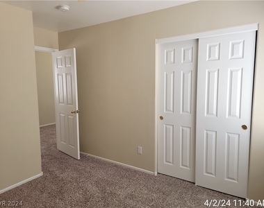 5896 Gentleslope Street - Photo Thumbnail 24