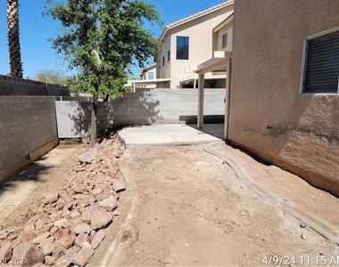 5023 Volcanic Rock Lane - Photo Thumbnail 21