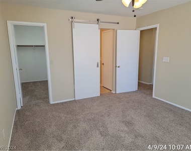 1170 Orange Meadow Street - Photo Thumbnail 13