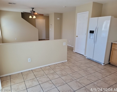 1170 Orange Meadow Street - Photo Thumbnail 6