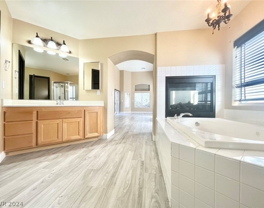 5814 Spring Ranch Parkway - Photo Thumbnail 12