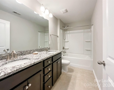 4729 Brightfalls Way - Photo Thumbnail 32