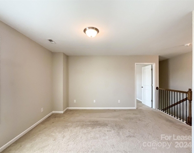 4729 Brightfalls Way - Photo Thumbnail 24