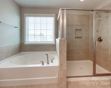 4729 Brightfalls Way - Photo Thumbnail 36